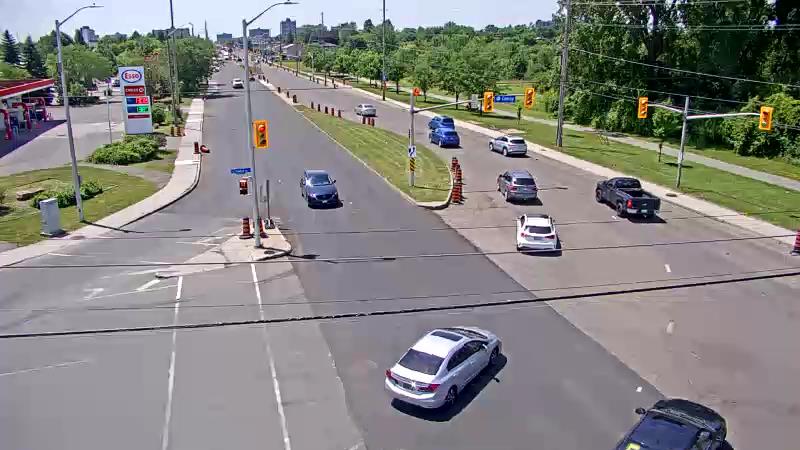 Traffic camera image at 2025-06-30 17:25:18