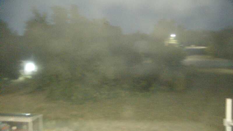 Traffic camera image at 2025-08-04 01:15:54