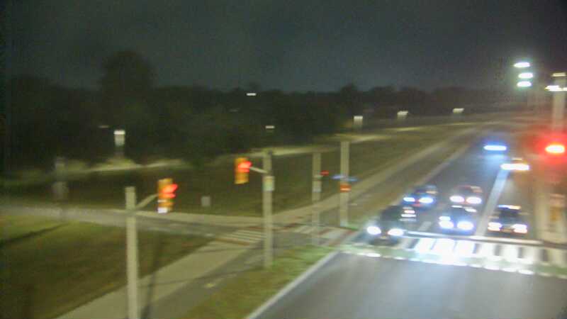 Traffic camera image at 2025-08-04 01:30:56