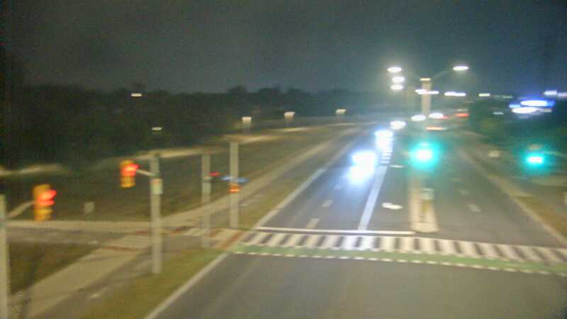 Traffic camera image at 2025-08-04 01:36:09