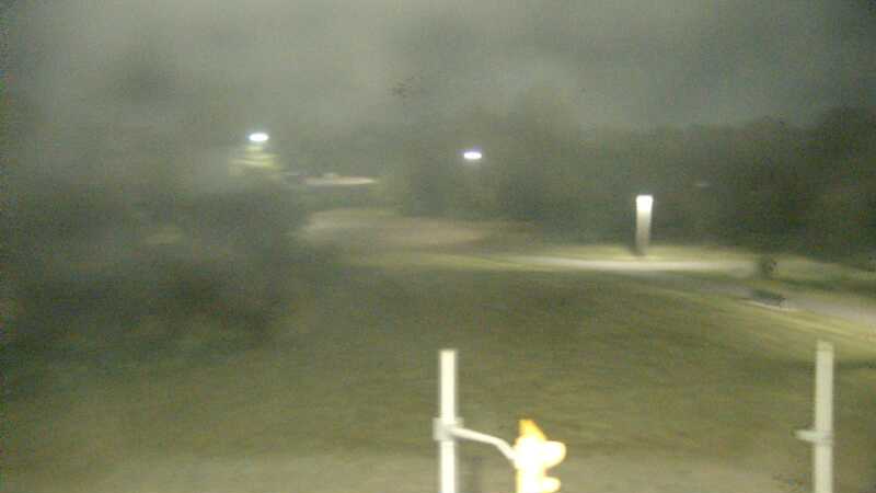 Traffic camera image at 2025-08-04 02:15:59