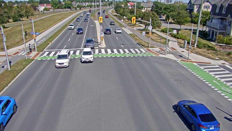 Traffic camera image at 2025-08-31 17:56:24