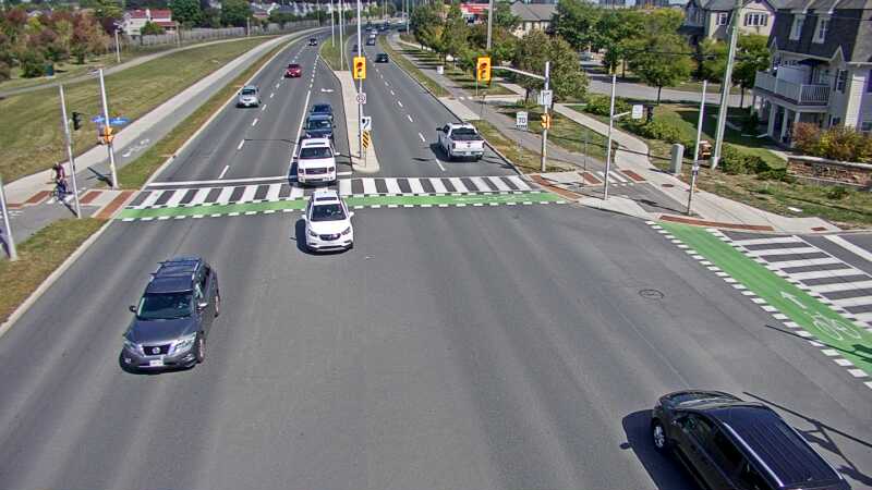Traffic camera image at 2025-09-14 17:26:03