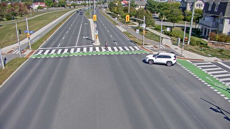 Traffic camera image at 2025-09-14 18:01:30