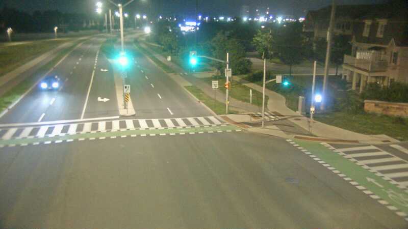 Traffic camera image at 2025-07-12 04:51:05
