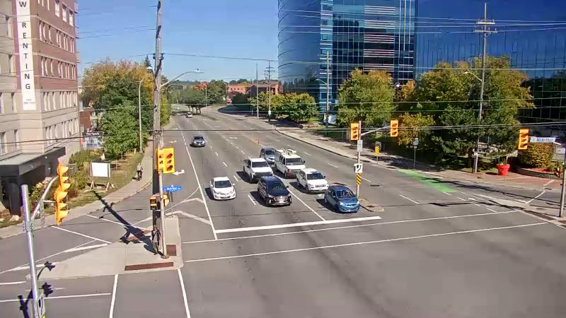 Traffic camera image at 2025-09-15 15:21:10