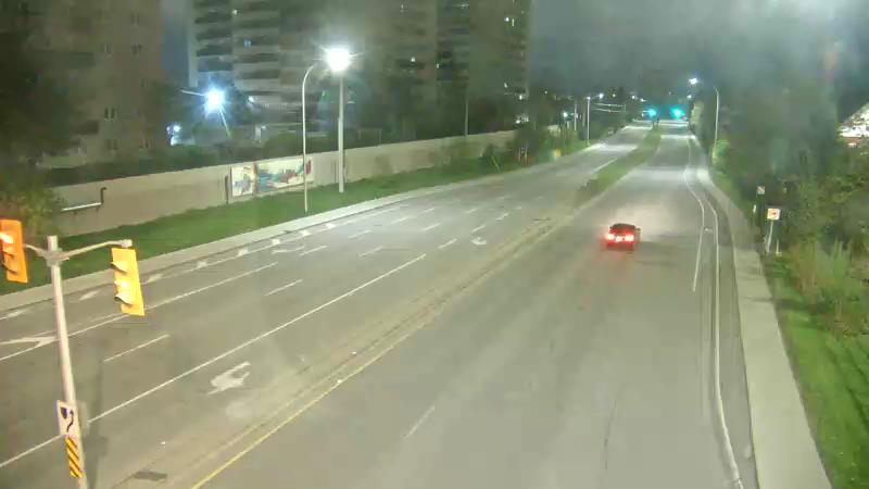 Traffic camera image at 2025-05-09 06:20:57