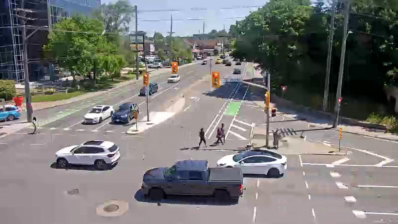 Traffic camera image at 2025-06-30 16:06:06