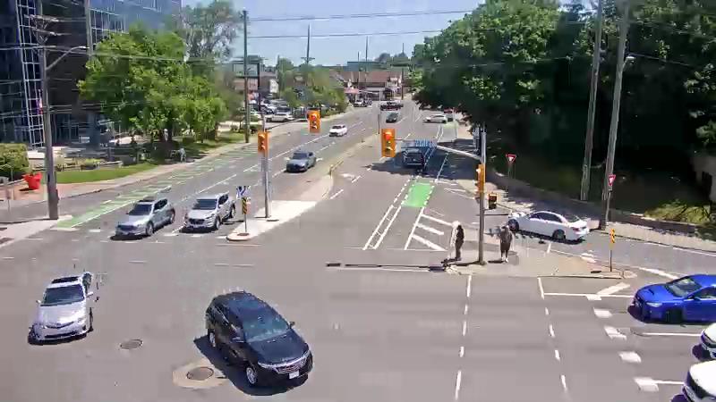 Traffic camera image at 2025-06-30 16:21:05