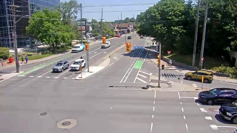 Traffic camera image at 2025-06-30 16:41:06