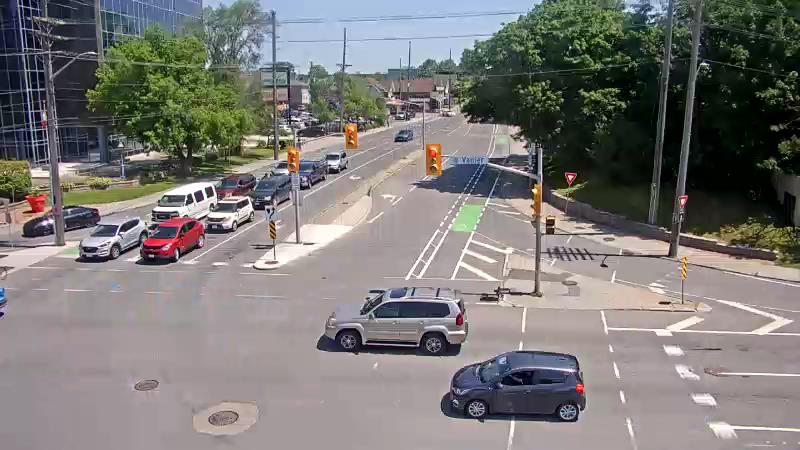 Traffic camera image at 2025-06-30 16:46:12