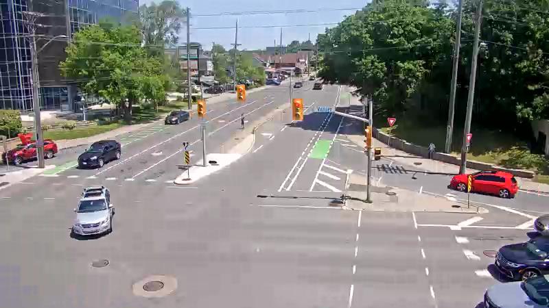 Traffic camera image at 2025-06-30 17:11:20