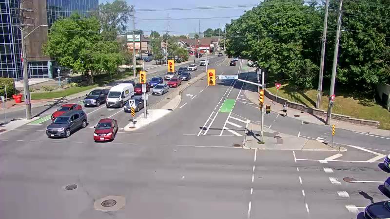 Traffic camera image at 2025-06-30 19:31:20