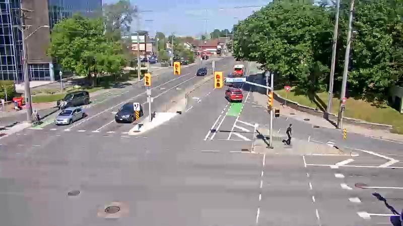 Traffic camera image at 2025-06-30 19:51:20