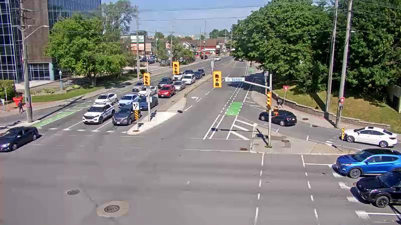 Traffic camera image at 2025-06-30 20:01:27