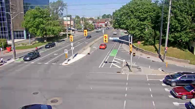 Traffic camera image at 2025-06-30 20:16:08