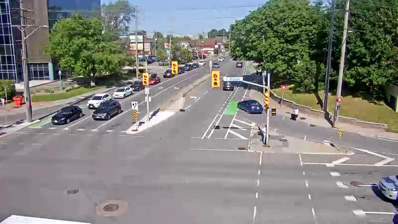 Traffic camera image at 2025-06-30 20:21:20