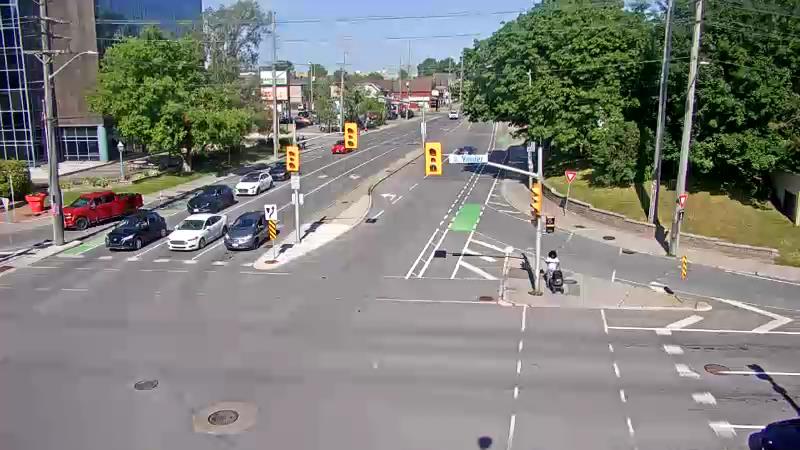 Traffic camera image at 2025-06-30 20:31:26