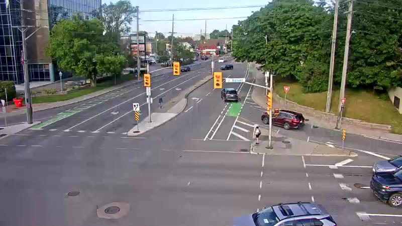 Traffic camera image at 2025-06-30 22:41:29