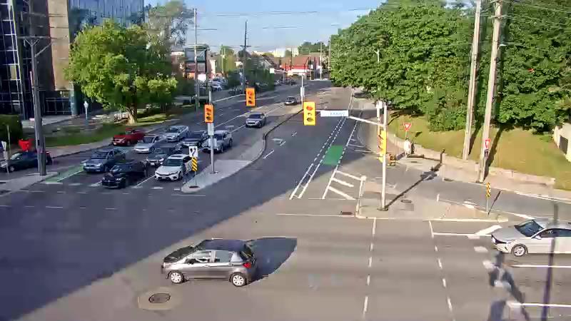 Traffic camera image at 2025-06-30 22:56:20