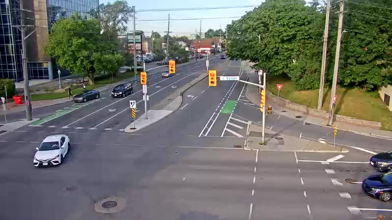 Traffic camera image at 2025-06-30 23:11:09