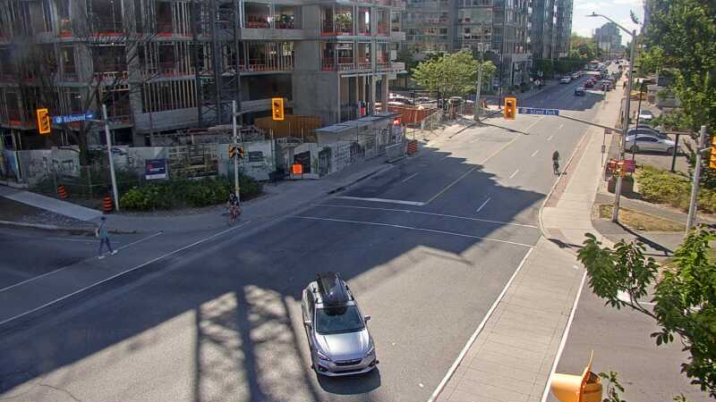 Traffic camera image at 2025-09-14 17:46:16