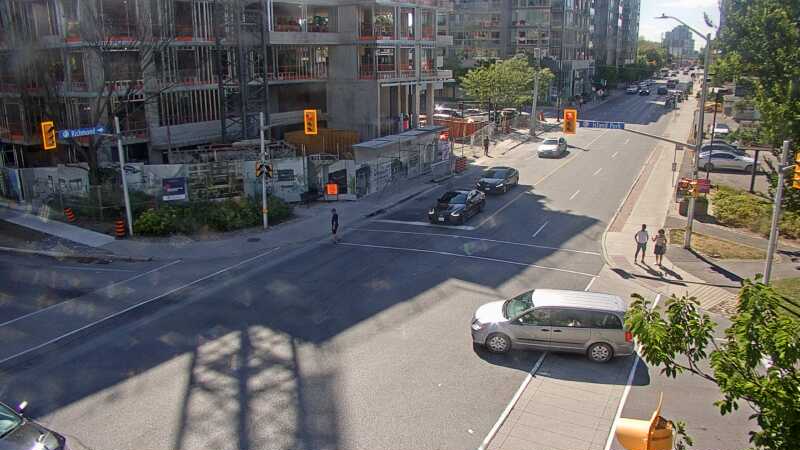 Traffic camera image at 2025-09-14 17:51:19