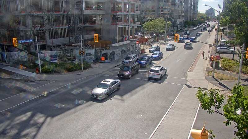 Traffic camera image at 2025-09-14 18:16:12