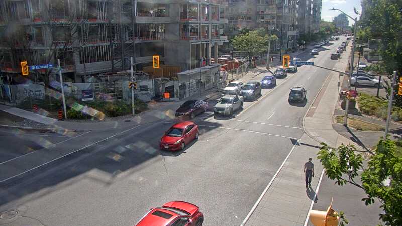 Traffic camera image at 2025-09-14 18:46:11