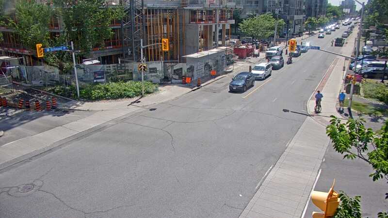 Traffic camera image at 2025-06-30 18:41:16