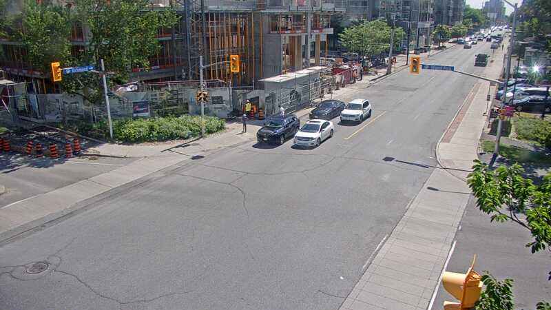 Traffic camera image at 2025-06-30 19:26:10