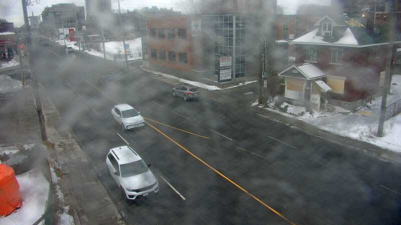 Traffic camera image at 2025-03-09 13:30:45