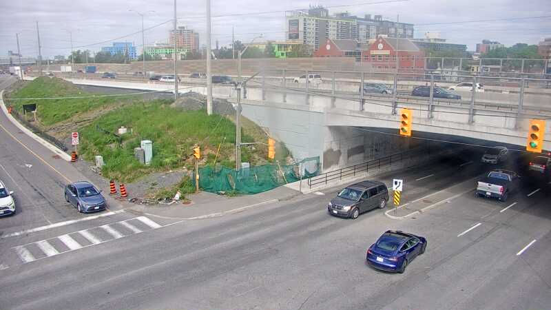 Traffic camera image at 2025-05-20 14:21:01