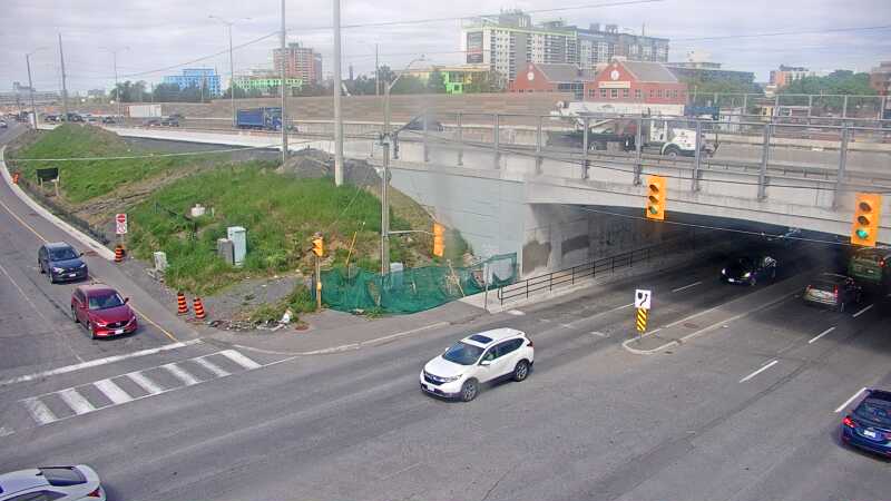 Traffic camera image at 2025-05-20 14:31:14