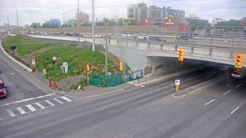 Traffic camera image at 2025-05-20 14:40:52