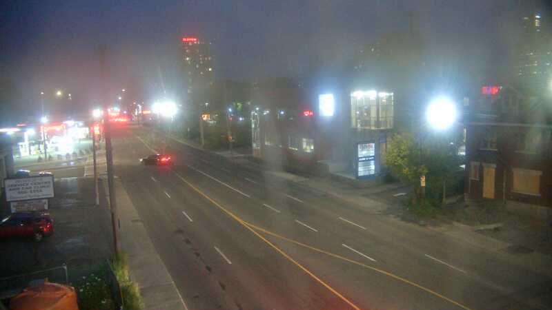 Traffic camera image at 2025-07-06 01:37:45