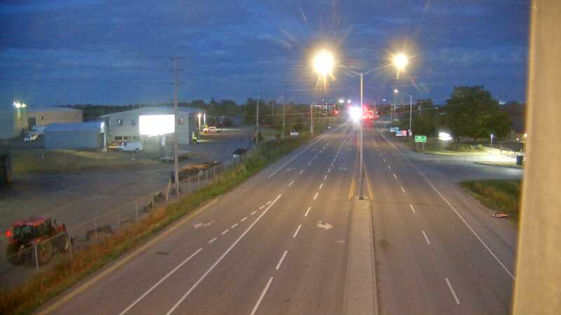 Traffic camera image at 2025-08-25 00:26:02