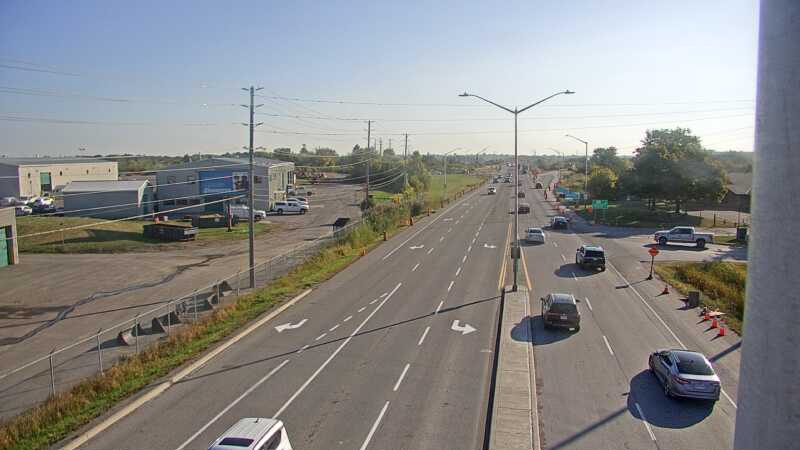 Traffic camera image at 2025-09-18 12:51:17