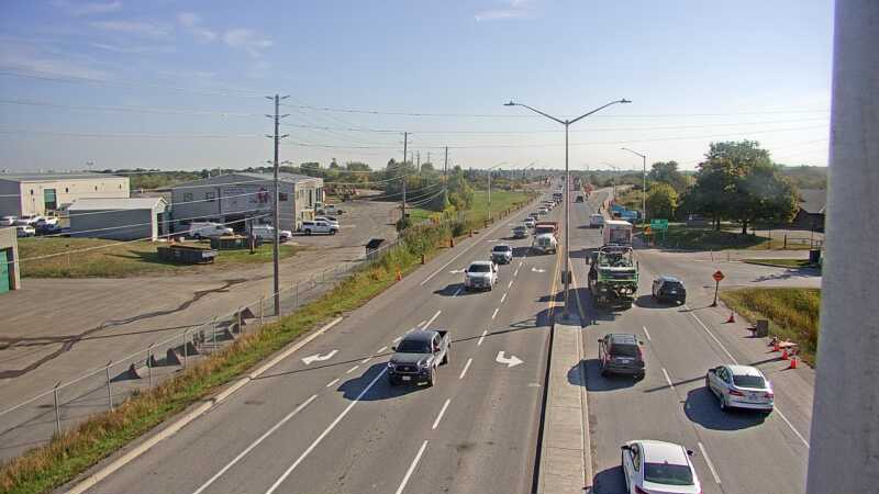 Traffic camera image at 2025-09-18 13:36:22