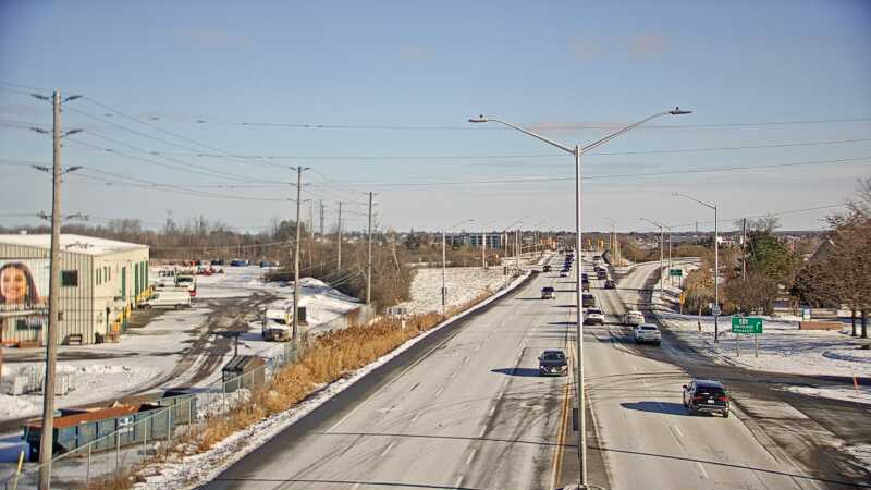 Traffic camera image at 2024-12-21 17:10:59