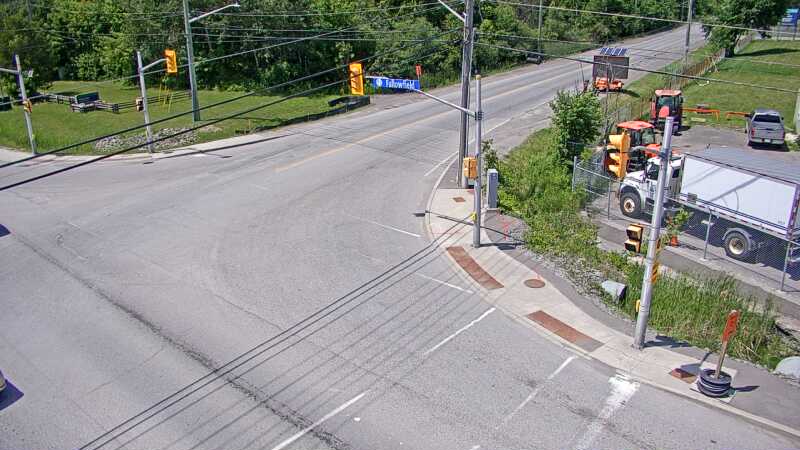 Traffic camera image at 2025-06-30 17:51:12