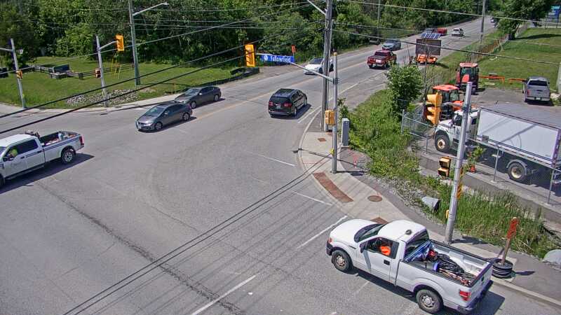 Traffic camera image at 2025-06-30 18:01:12