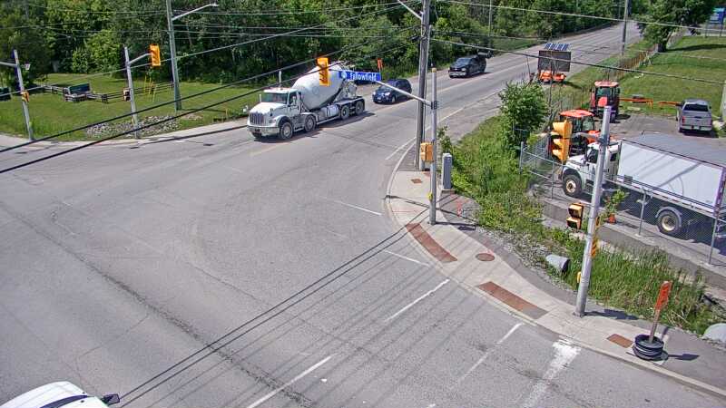 Traffic camera image at 2025-06-30 18:21:13