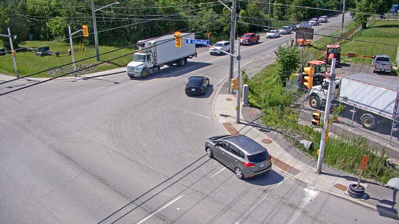 Traffic camera image at 2025-06-30 19:21:11