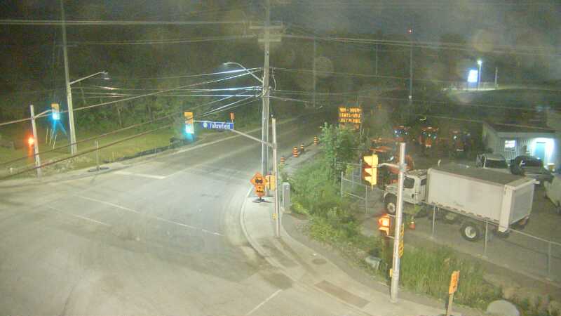 Traffic camera image at 2025-07-12 05:21:04