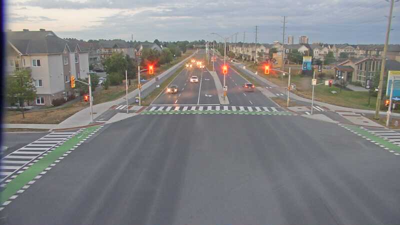 Traffic camera image at 2025-08-25 00:01:05