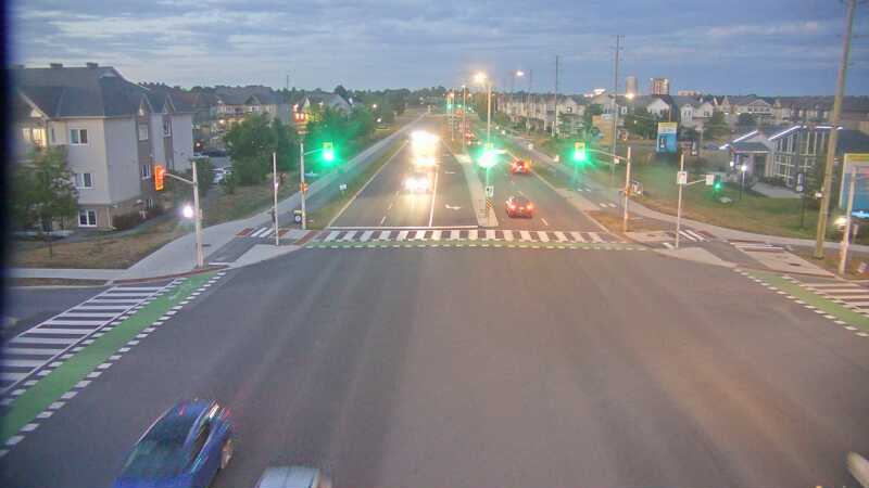 Traffic camera image at 2025-08-25 00:16:09