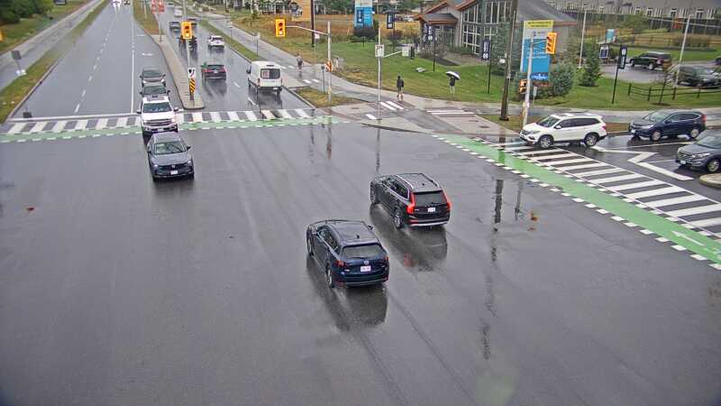 Traffic camera image at 2025-09-04 19:56:05