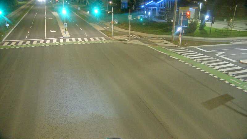 Traffic camera image at 2025-09-07 03:16:01