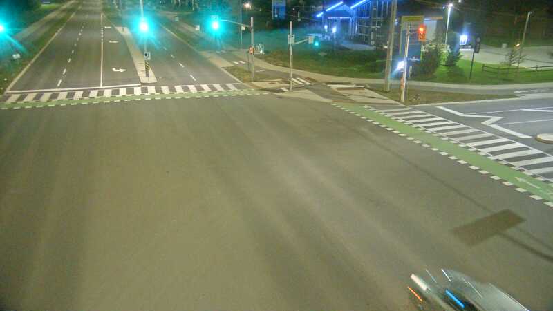 Traffic camera image at 2025-09-08 04:21:09
